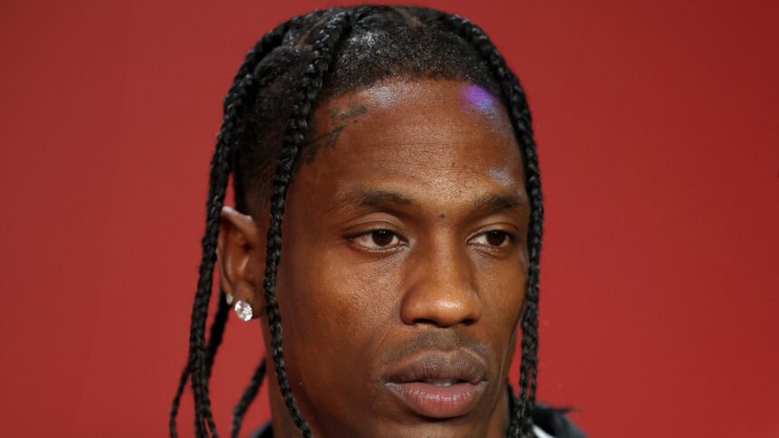 Travis Scott ha citato in giudizio per presunti assalti/batteria, Rep afferma di non essere a Slackle