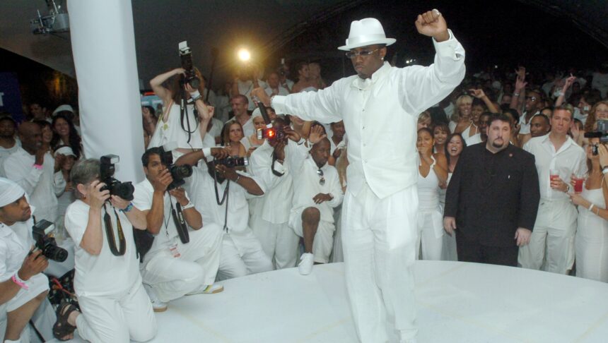 Quali celebrità hanno partecipato alle feste bianche di Diddy? - Hollywood Life