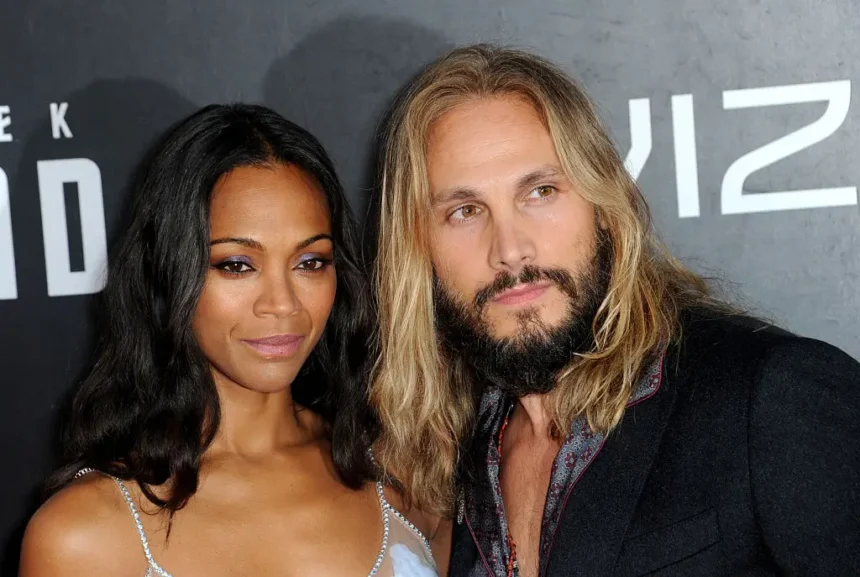 "Perché lo stava urlando?": Il momento esplosivo di Zoe Saldana con il marito catturato dalla telecamera mentre i fan dicono che "si è comportato come una latina"