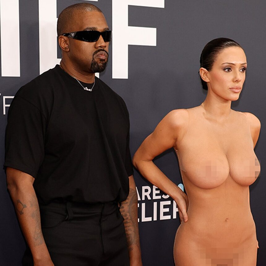 Kanye West difende la moglie Bianca Censori Naked Grammys Look