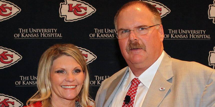 Chi è la moglie di Andy Reid? È sposato con Tammy Reid: incontra lei e i loro figli!