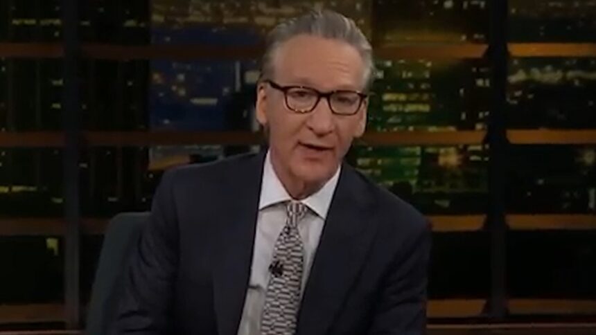 Bill Maher dice che gli streamer stanno rovinando il calcio, è un dolore nel culo da guardare