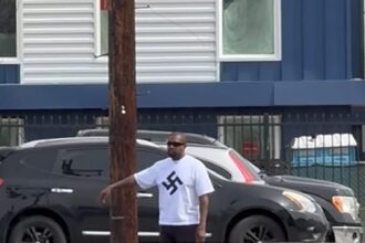 Kanye West indossa la maglietta della svastica in pubblico dopo aver dichiarato di essere un nazista