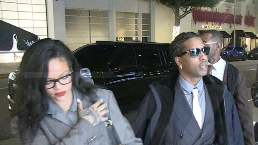 A $ AP Rocky e Rihanna celebrano la vittoria in campo a cena a Beverly Hills