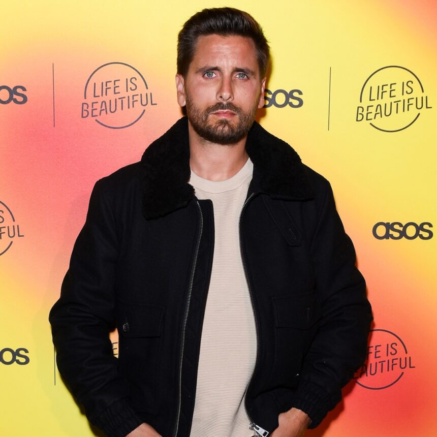 Scott Disick rompe il silenzio sull'uso di droghe per la perdita di peso con Clapback NSFW