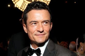 Orlando Bloom porta figlio Flynn