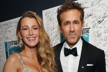 SNL 50 di Ryan Reynolds Scherzo su Blake Lively: The Truth