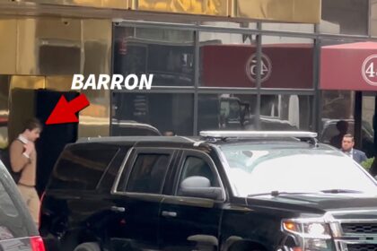 Barron Trump guidato al campus della New York University in SUV di Servizio Secret, in video