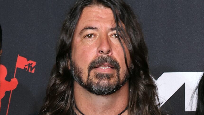 La madre del bambino amorosa di Dave Grohl ha identificato