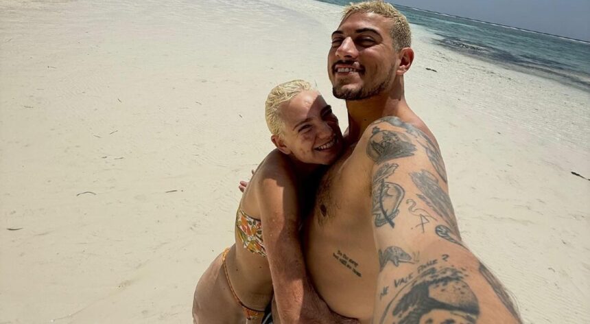 Bebe Vio, prima foto con il fidanzato: l'atleta paralimpica a Zanzibar con Gianmarco Viscio, ecco chi è - Gossip.it