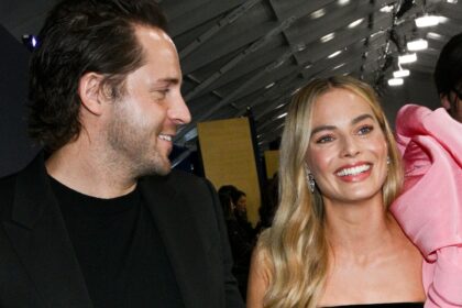 All'interno di Margot Robbie e Dreamy Love Story di Tom Ackerley