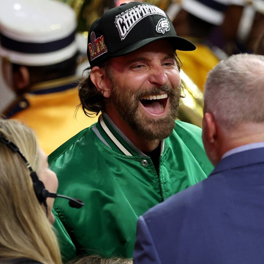 Bradley Cooper dettaglia il momento del Super Bowl Full Circle con la figlia Lea