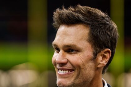 Vedi l'orologio da $ 800.000 di Tom Brady, $ 800.000