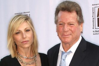 Le 3 parole di Tatum O'Neal dopo essere state lasciate fuori dalla volontà di papà Ryan O'Neal