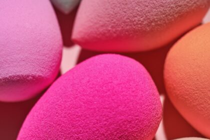 La vendita di primavera di Amazon ha strumenti di bellezza con uno sconto del 70%: terapia della luce rossa e altro ancora
