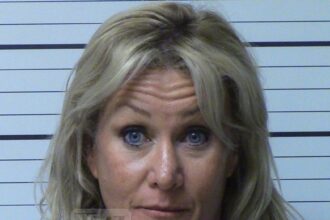 La mamma di Johnny Manziel Michelle arrestata per DWI