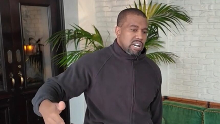Kanye West difende il controverso post Jay-Z, implica che è uno dei suoi migliori