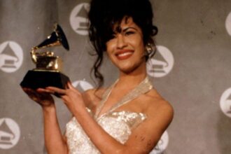 American singer Selena (born Selena Quintanilla-Perez, 1971 - 1995) poses with her award for Best Mexican/American Album at the 36th Annual Grammy Awards at Radio City Music Hall, New York, New York, March 1, 1994. (Photo by Arlene Richie/Getty Images)