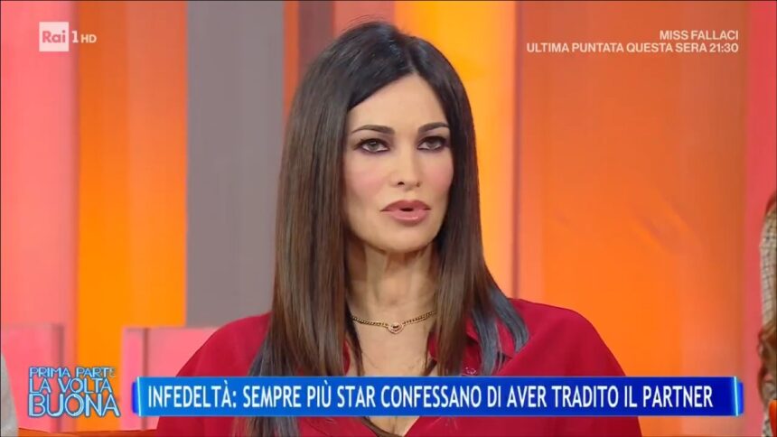 ''Si sapeva che Totti aveva un debole'': Manuela Arcuri spiega in diretta tv perché non ha costruito una famiglia con l'ex calciatore - Gossip.it