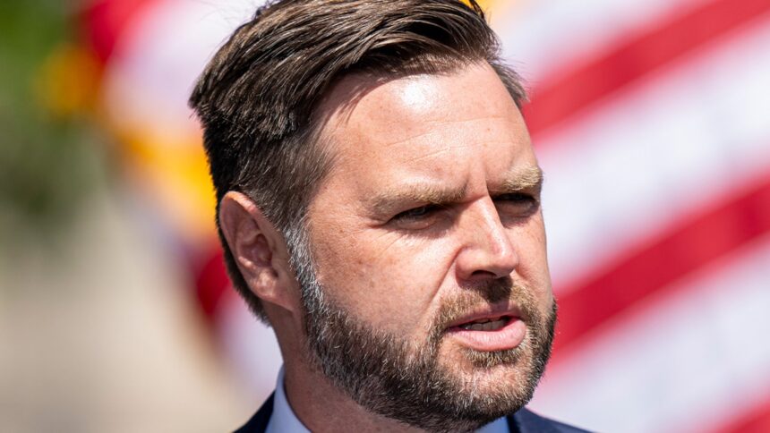 JD Vance è stato ferocemente fischiato al Kennedy Center dopo l'acquisizione di Trump