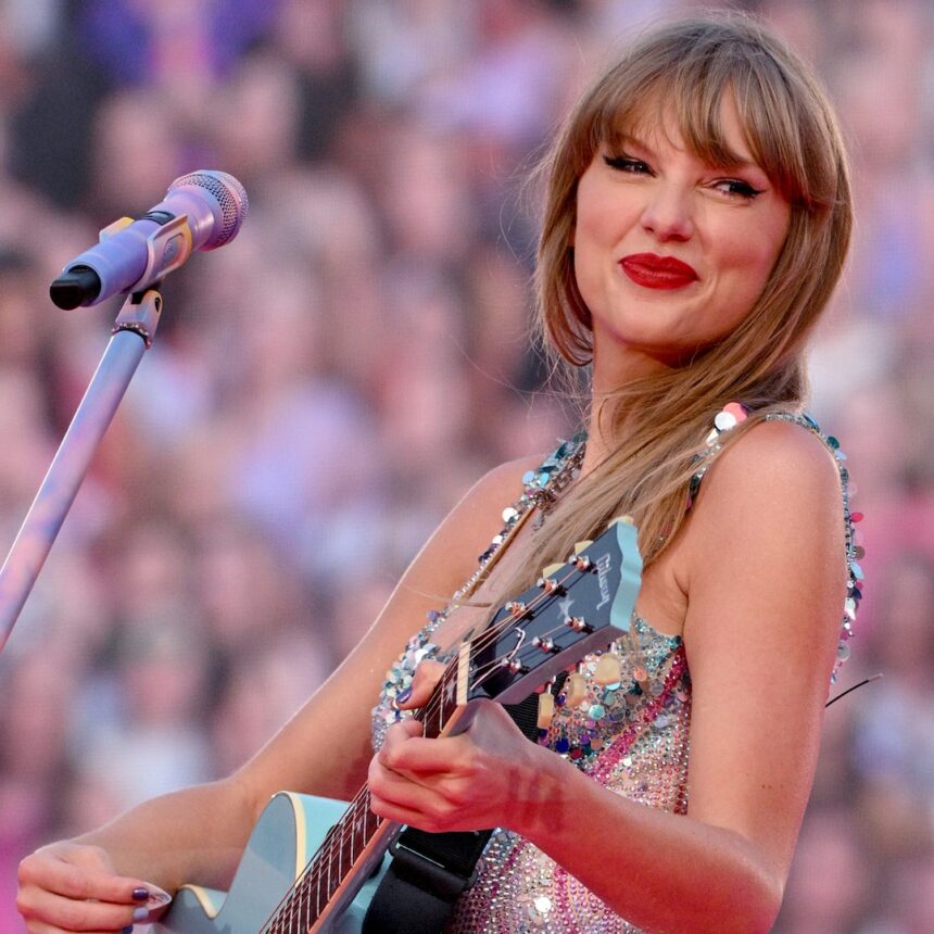 Taylor Swift ERAS VIEGNAME TOUR