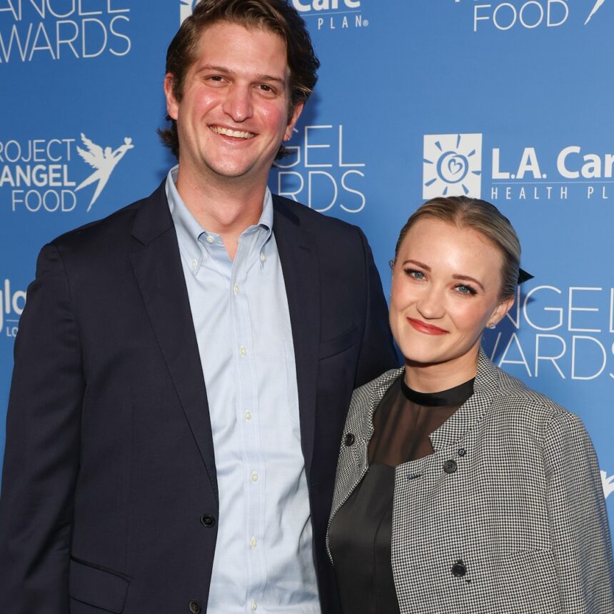 Emily Osment file per il divorzio da Jack Anthony dopo 5 mesi
