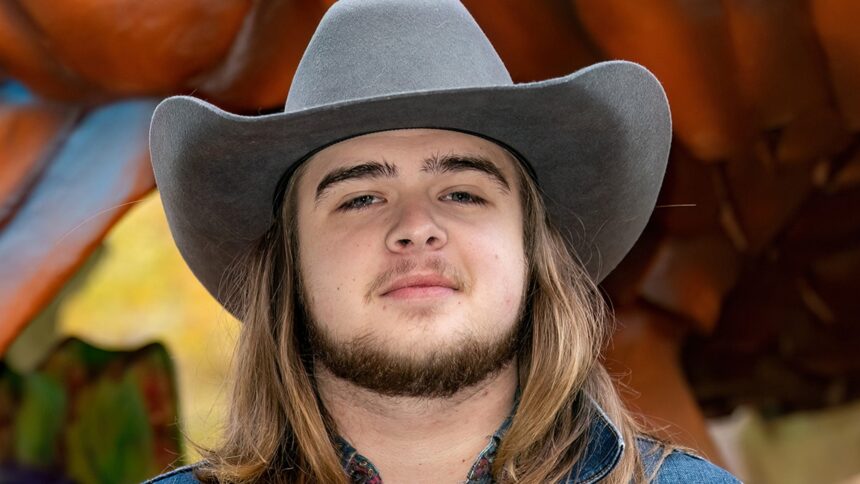 Allume "American Idol" Colin Stough arrestato per sospetto DUI dopo incidente