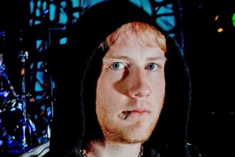 Bob Bryar di My Chemical Romance aveva le bombole di ossido di azoto accanto al corpo
