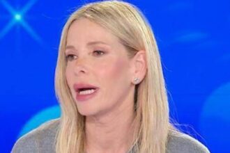 ''Non sono suora ma cerco di stare da sola'': Alessia Marcuzzi spiega perché per la prima volta non è sposata né fidanzata - Gossip.it