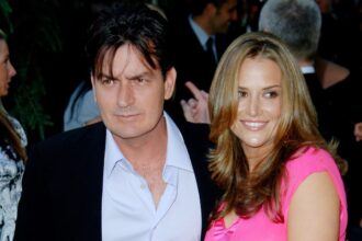 Brooke Mueller, Charlie Sheen ex, dice che ricadrà di nuovo