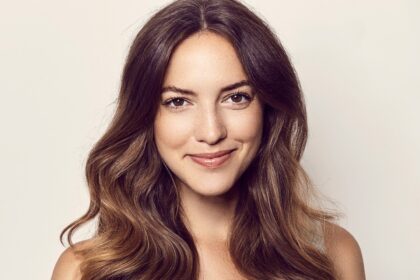 Ottieni un accordo da $ 19 su $ 80 CONAIR 2-in-1 CURLER E RASTENER