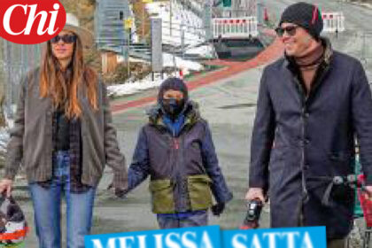 Melissa Satta col fidanzato Carlo Beretta e il figlio Maddox in vacanza sulla neve, per 'Chi' sono 'prove tecniche di famiglia': foto - Gossip.it