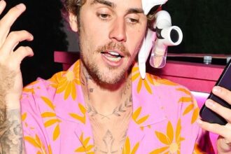 Justin Bieber scatta, si spegne con i fotografi in arrabbiata