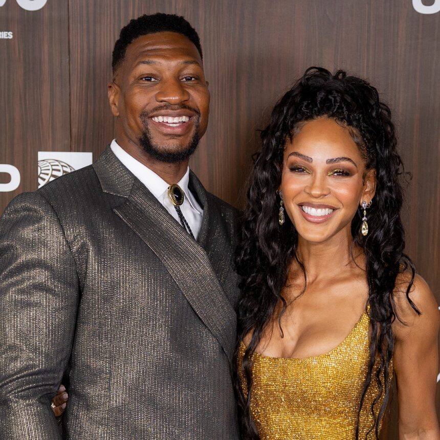 Meagan Buoni dettagli per bambini con Jonathan Majors