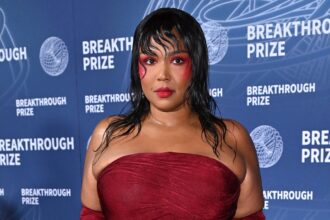 Lizzo dettaglia le lotte dell'ansia tra la perdita di peso