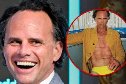 "The White Lotus" Walton Goggins si spoglia fino a Speedo in un servizio fotografico audace