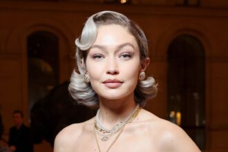 Gigi Hadid si rivolge a tenere la figlia dalla figlia fuori Instagram