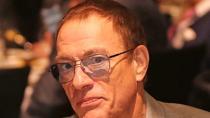 Jean-Claude van Damme accusato di sesso con donne trafficate in Romania