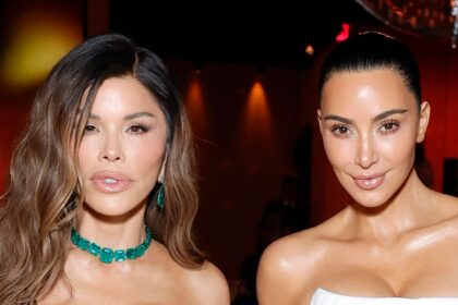 Lauren Sánchez condivide $ 7k regalo da Kardashian dopo Blue Origin Trip