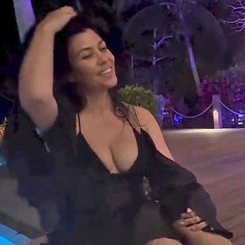 Il figlio di Kourtney Kardashian Rocky ruba lo spettacolo per il suo compleanno