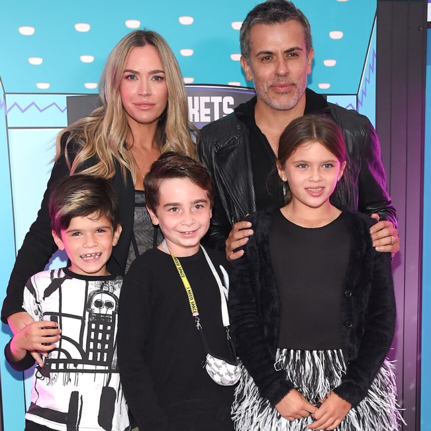 Come Teddi Mellencamp ed ex Edwin Arroyave hanno raccontato ai bambini del suo cancro