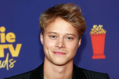 Rudy Pankow, star esterno delle banche, unendo i ricordi di lui cast