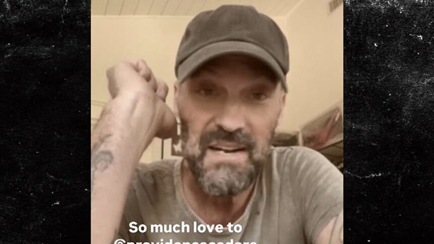 Brian Austin Green Recupero dopo l'intervento chirurgico per Appendice perforata