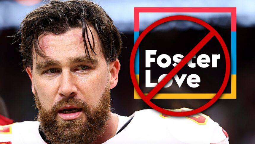 Travis Kelce si rivolge alla falsa storia di donazione da $ 3,3 milioni sul podcast "New Heights"