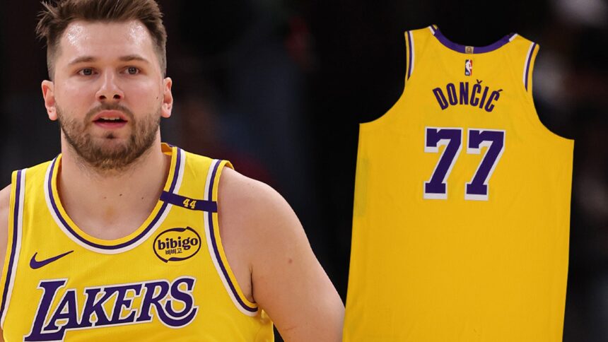 La maglia dei Lakers indossata da Luka Doncic colpisce l'asta, potrebbe recuperare sei figure!