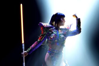 Katy Perry to Space Flight Haters: Eff You! Sto vivendo il mio sogno!