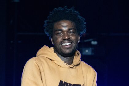 Wayment! Kodak Black ha Internet che va fuori dopo aver condiviso il suo suggerimento segreto per mantenere la pelle morbida (video)