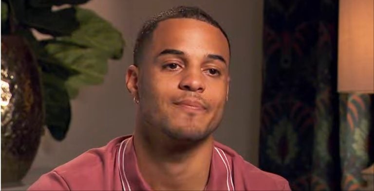 Grant Ellis ha un messaggio per i critici di Bachelor Nation