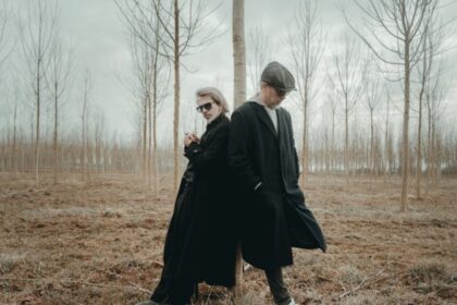Angelini e D'Erasmo, chiamata alle arti tra note e parole - Musica