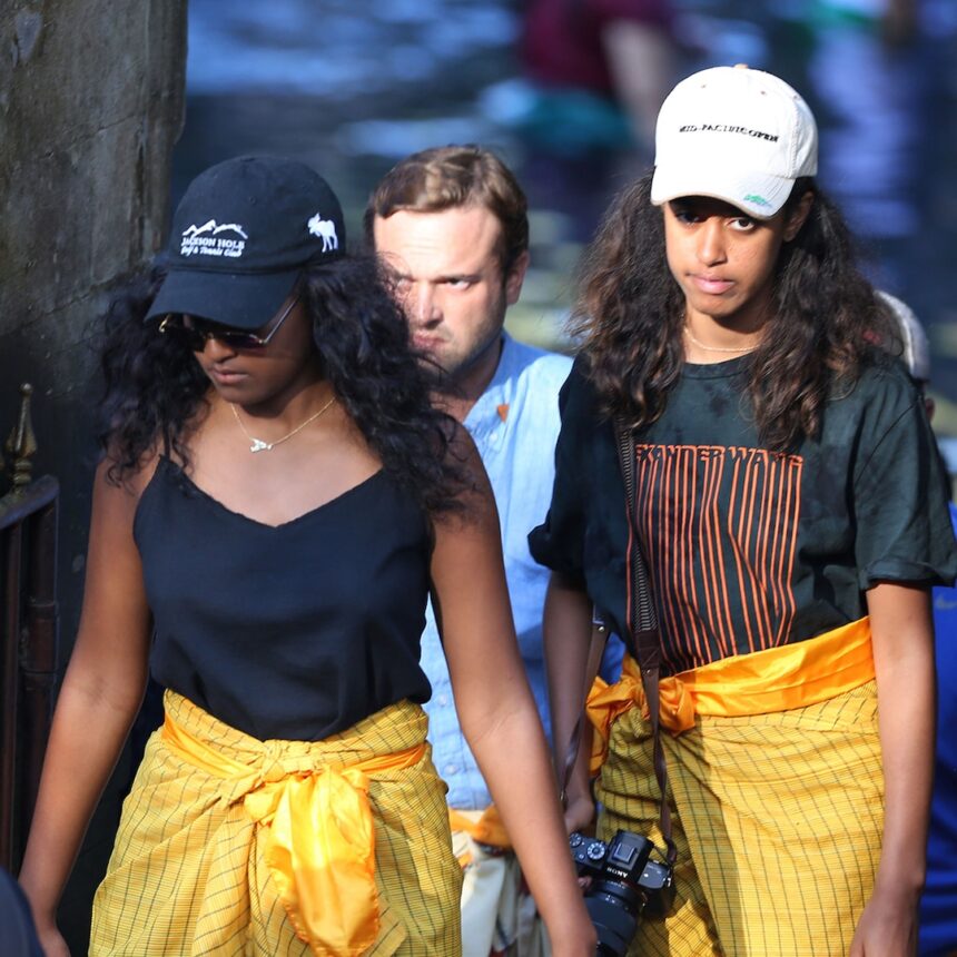 Michelle Obama condivide Malia Obama, "Obama Tax" di Sasha Obama
